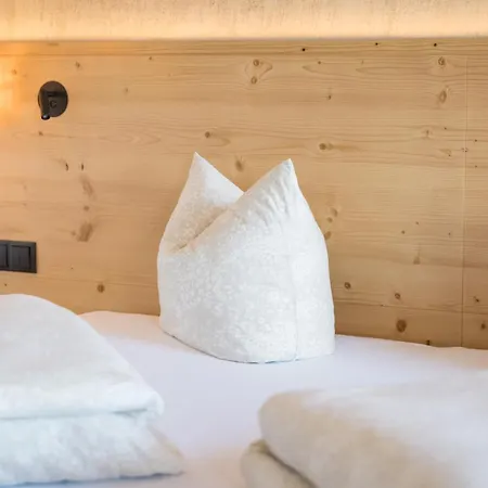 Alpenkonig Цель-ам-Циллер