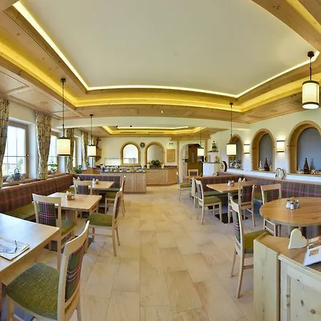 Alpenkoenig 4*