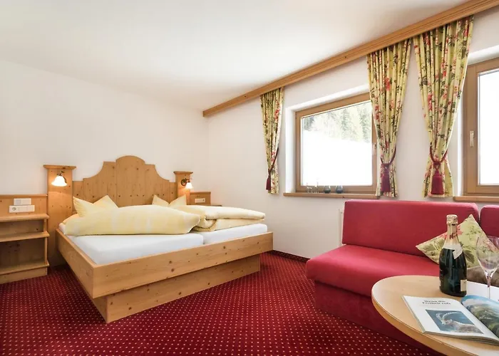 Alpenkoenig ゲストハウス ツェル・アム・ツィラー