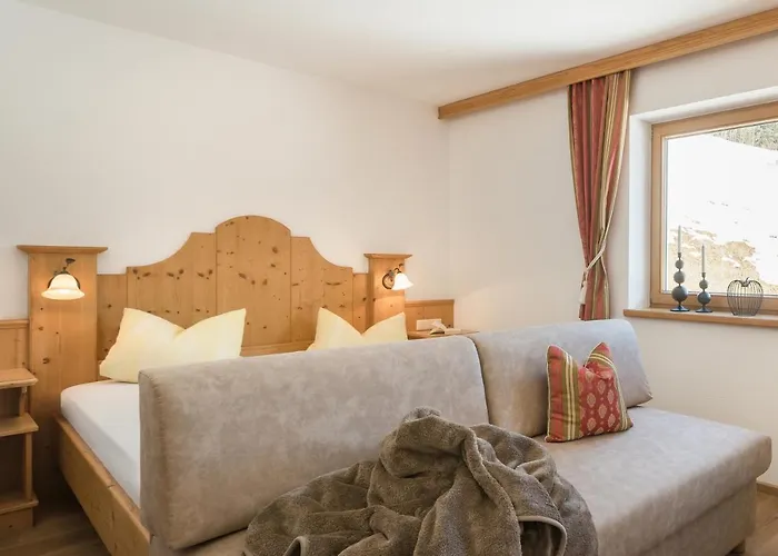 Alpenkoenig ツェル・アム・ツィラー