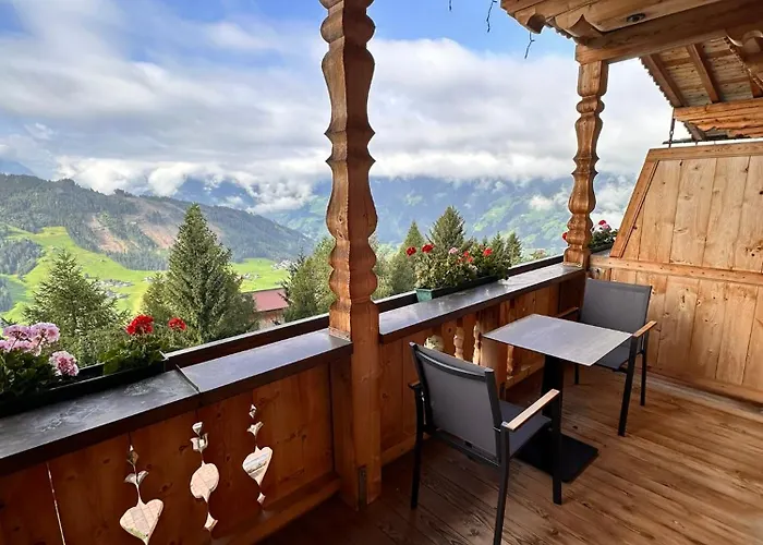 Alpenkoenig ツェル・アム・ツィラー