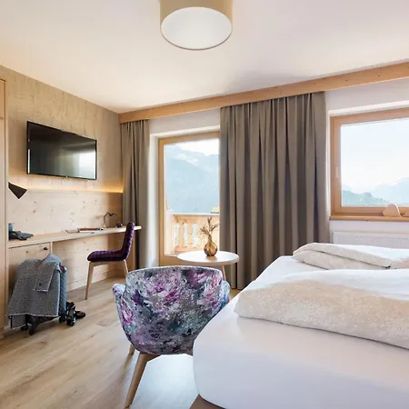 Alpenkönig 4*