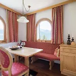 Alpenkoenig 4*