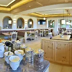 Alpenkoenig بيت ضيافة 4*